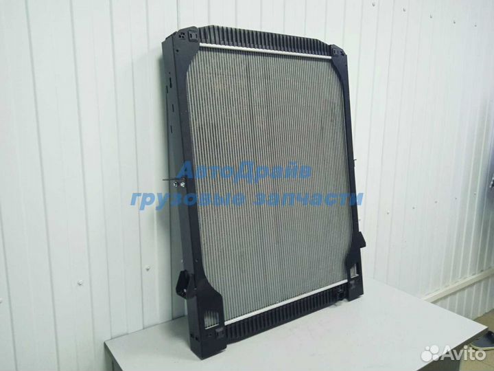 Радиатор Ивеко Евростар Евротех 900*748*40 мм. с р