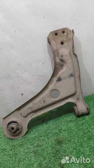 Рычаг передний левый Chevrolet Lacetti седан F16D3