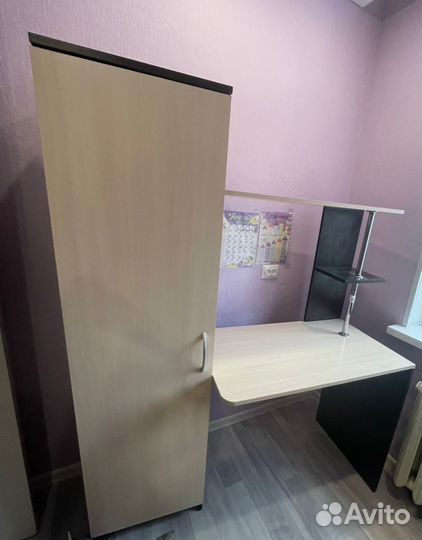 Письменный стол,для школьника
