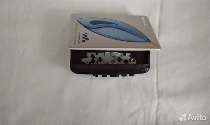 Кассетный плеер sony walkman