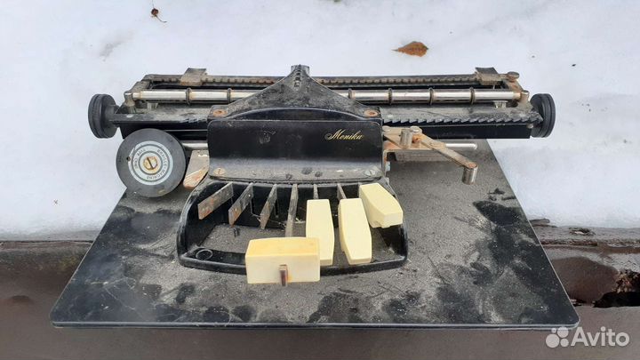 Monika пишущая машинка для слепых