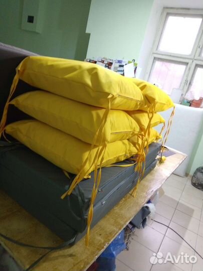 Подушки сиденья на садовой мебель, тенты шторы