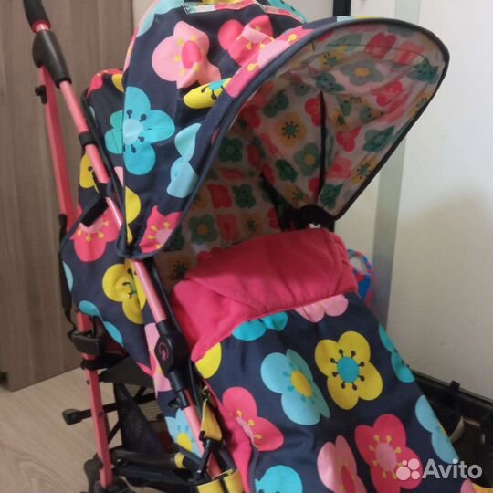 Прогулочная коляска cosatto