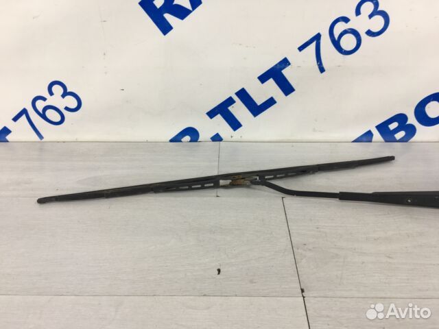 Поводок дворника левый volkswagen polo 5 1.6 мт се