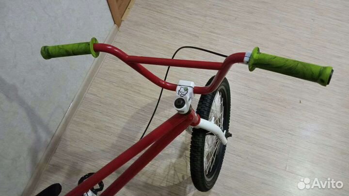 Трюковой велосипед bmx