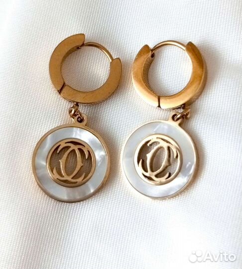 Серьги стильные