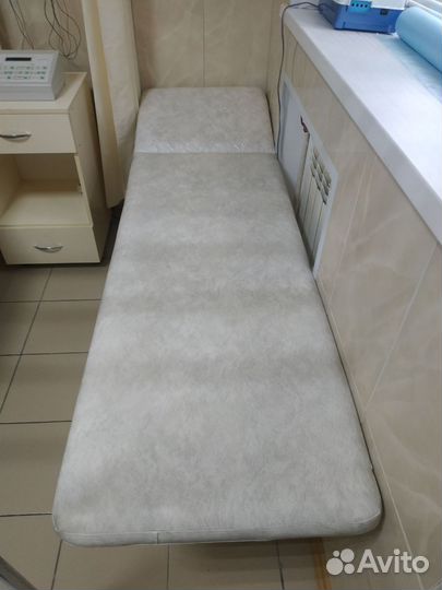 Кушетка / Массажный стол