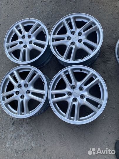 Литье Subaru R16 5*100 et55 цо 56,1 4шт из японии