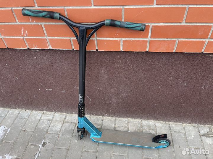 Трюковой самокат