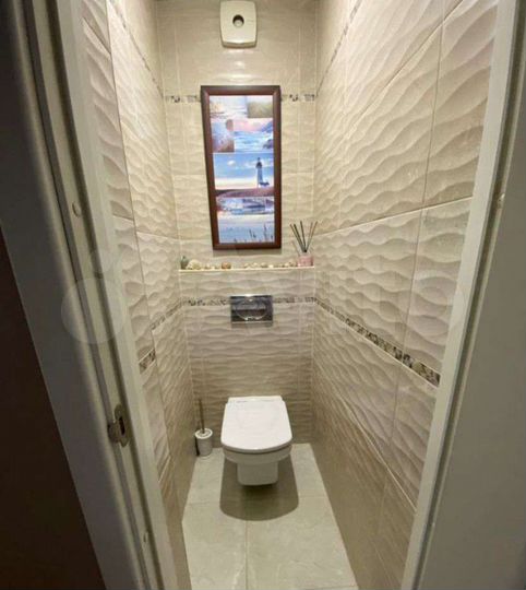 2-к. квартира, 47 м², 3/9 эт.