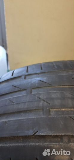 Nokian Tyres zLine 245/40 R18