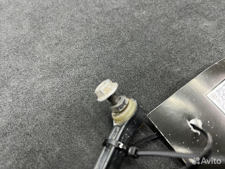 Датчик высоты задний Porsche Cayenne 957 955