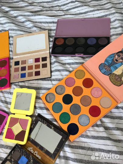 Палетки теней lime crime juvia's place nabla