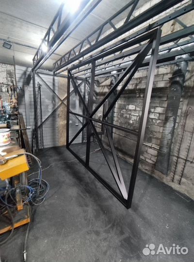 Железная кровать в стиле лофт