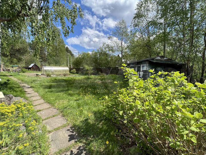 Дом 420 м² на участке 20 сот.