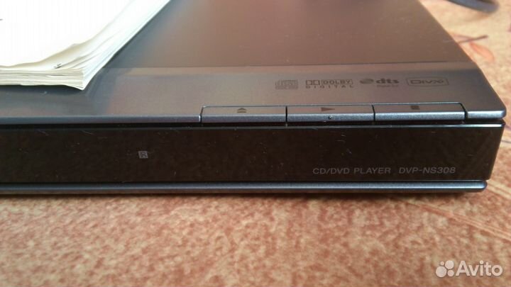 DVD плеер Sony DVP-NS308