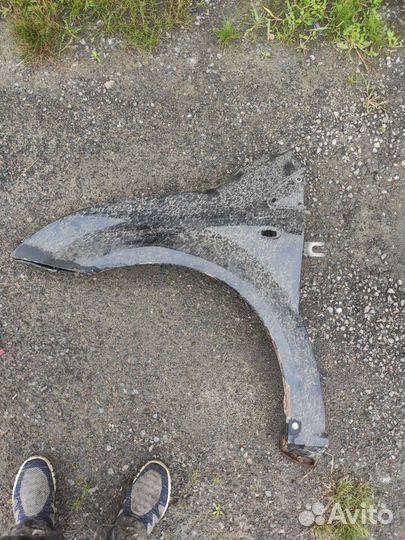 Крыло переднее левое ситроен С2 под ремонт