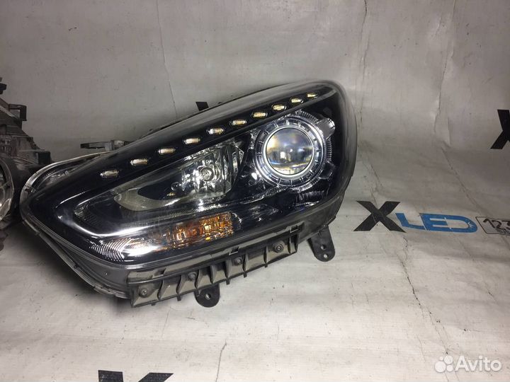 Фара правая левая Hyundai I40 рестайлинг галоген