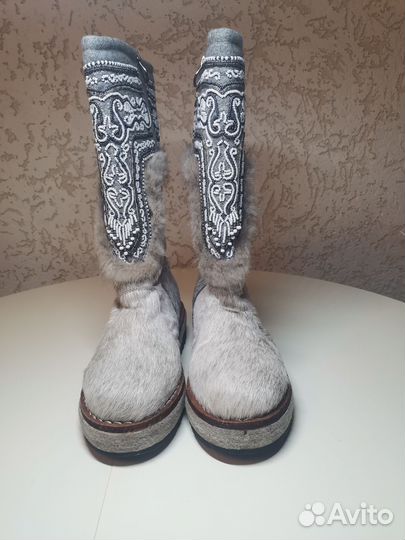 Пимы женские из камуса оленя мало б/у