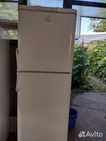 Холодильник бу
