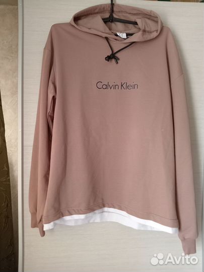 Костюм женский