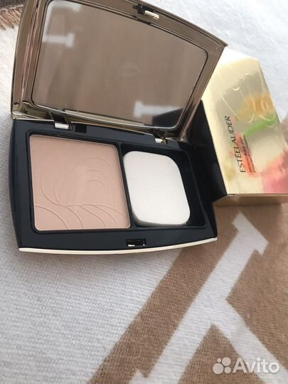 Estee lauder пудра