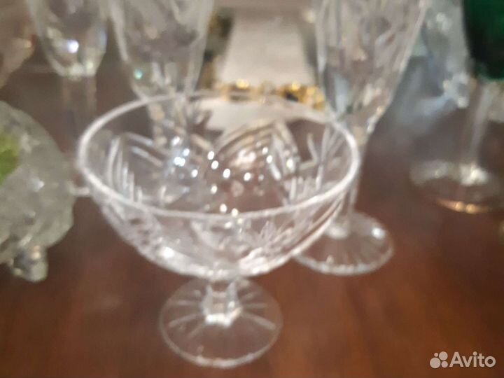 Пепельница и хрусталь