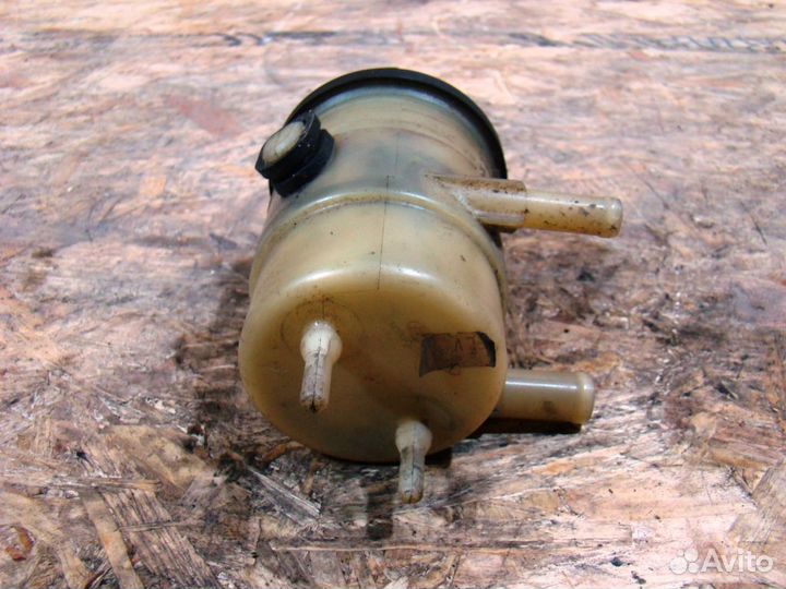 Hyundai Santa Fe CM Бачок гидроусилителя