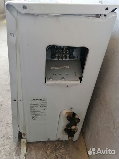 Внешний блок кондиционера Samsung без компрессора