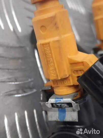 Топливная рампа Peugeot 207 хэтчбек 1.4 KFT 2011