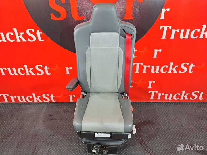 Сиденье водительское пневматическое Renault T