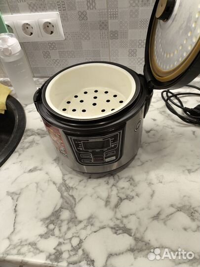 Мультиварка redmond