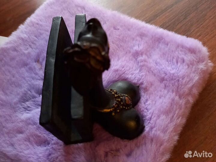 Визитница настольная