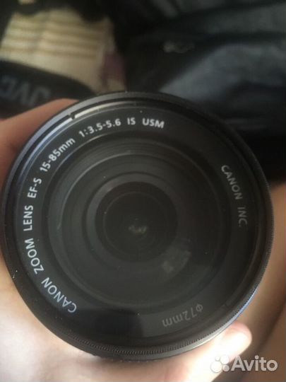 Зеркальный фотоаппарат canon 550d