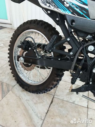 Мотоцикл рейср пантера 300