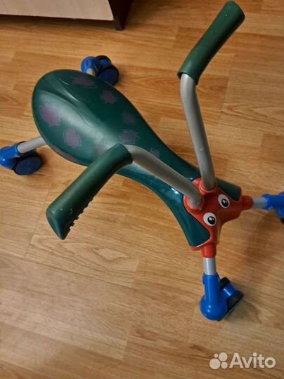 Беговел, каталка для самых маленьких