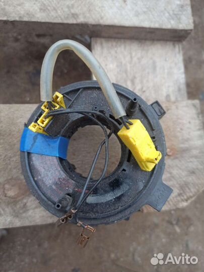 Шлейф-лента Volkswagen Golf 4