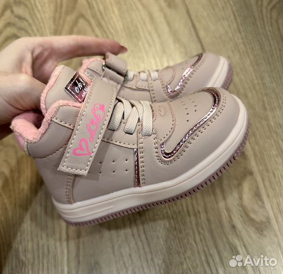 Демисезонные ботинки для девочки сказка