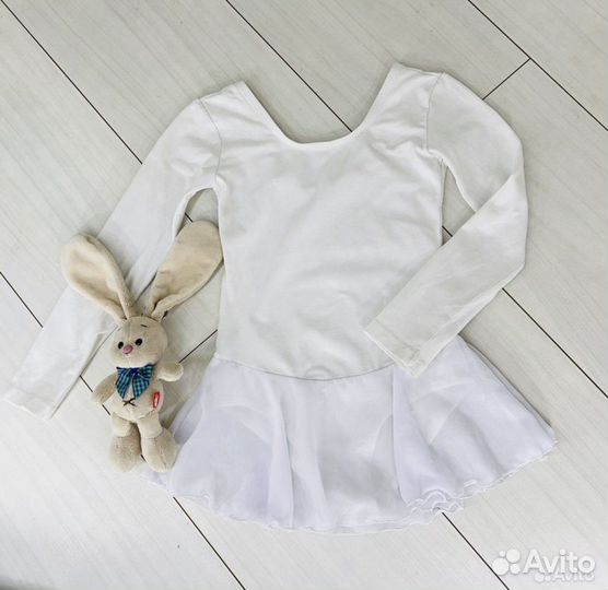 Купальник для гимнастики белый 110