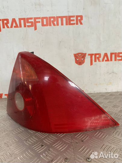Фонарь правый Форд Мондео 3