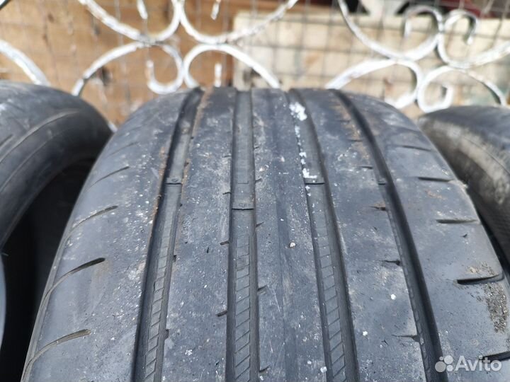 Goodyear Eagle F1 Asymmetric 5 225/45 R17 94Y