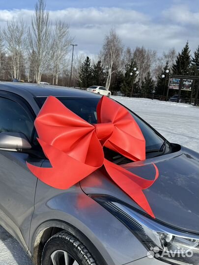 Большой бант на машину