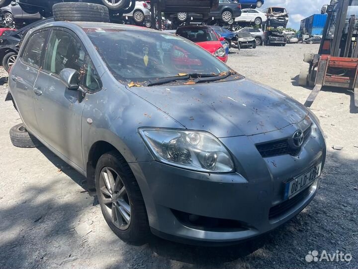 Кпп 5ст. toyota auris E150