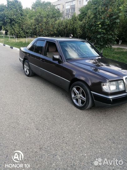 Mercedes-Benz W124 2.0 МТ, 1989, 500 000 км