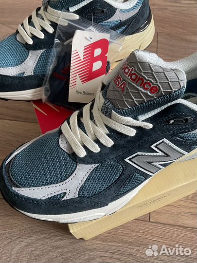 Кроссовки new balance 990v3