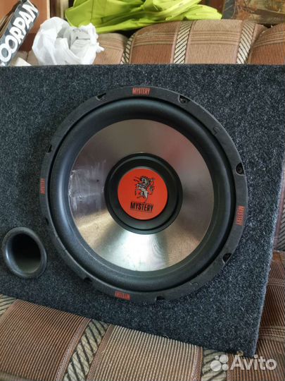 Сабвуфер Mistery с усилителем Pioneer