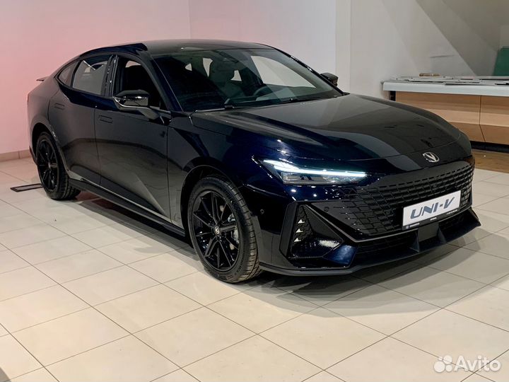 Changan UNI-V 1.5 AMT, 2023