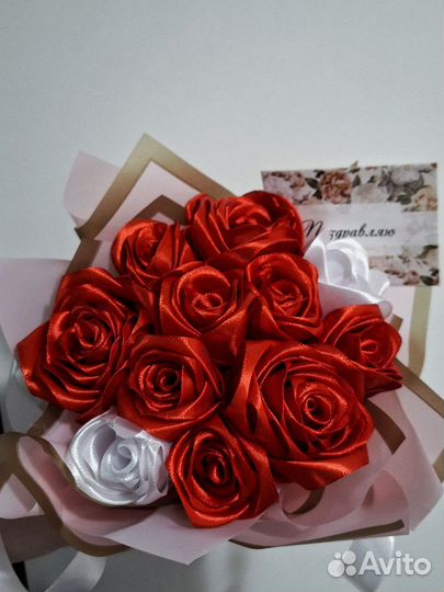 Букет из атласных лент