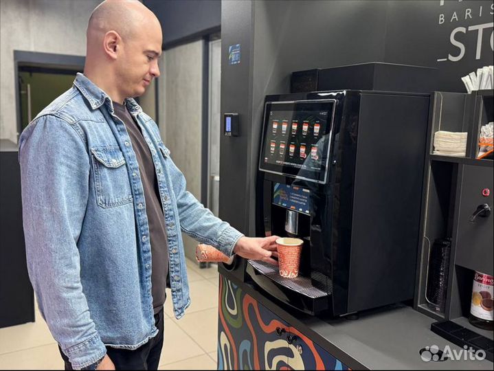 Вендинговый автомат кофе
