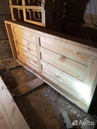 Двери деревянные с коробкой